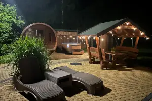 Gajówka - Całoroczne Pokoje i Apartamenty