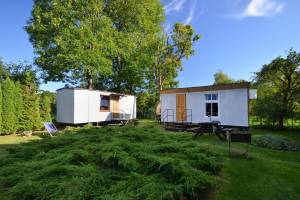 Pokoje i domki letniskowe - wynajem Śliwin, koło Rewala, Al. Lipowa 5