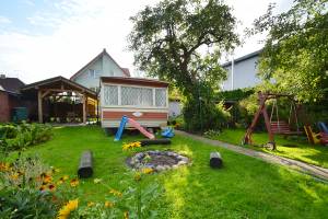 Domek nad rzeką kempingowy holenderski