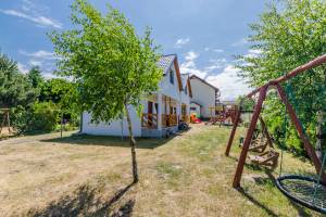 GOŚCINIEC NADMORSKI - DOMKI I APARTAMENTY