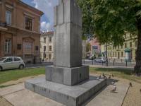 Pomnik Jana Kochanowskiego