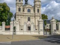 Kościół parafialny p.w. św. Ludwika i Klasztor Paulinów