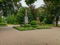 Pomnik Jana Pawła II w Mrągowie