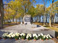 Pomnik upamiętniający wyzwolicieli Niechorza