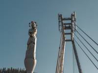 Kładka z Janem Nepomucenem na Dunajcu