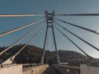 Kładka z Janem Nepomucenem na Dunajcu