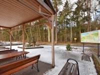 Pomnik 16 południka we wschodniej części Chłopów