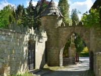 Zamek Leśna Skała w Szczytnej