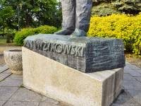 Pomnik Jana Wyżykowskiego w Lubinie