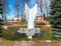 Pomnik rakiety V2 w Sarnakach