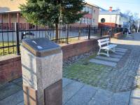 Tablica upamiętniająca nadanie praw miejskich Dziwnowowi