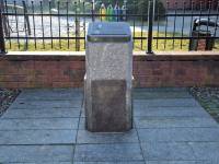 Tablica upamiętniająca nadanie praw miejskich Dziwnowowi