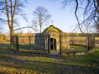 Grota Adama Naruszewicza w Janowie Podlaskim