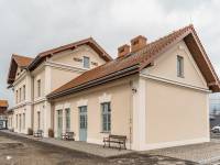 Dworzec kolejowy i wieża wodna w Nowym Targu