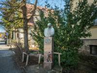 Pomnik Koziołka Matołka i Kornela Makuszyńskiego