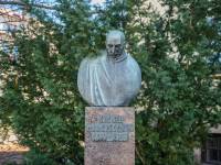 Pomnik Koziołka Matołka i Kornela Makuszyńskiego