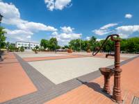 Plac miejski w Kurowie