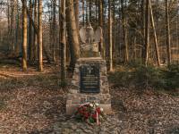 Miejsce Masowych Straceń i Pochówku - Święta Katarzyna