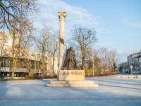 Pomnik Henryka Sienkiewicza w Kielcach