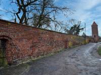 Mury obronne w Trzebiatowie