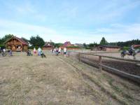 Stadnina koni w Lubiatowie