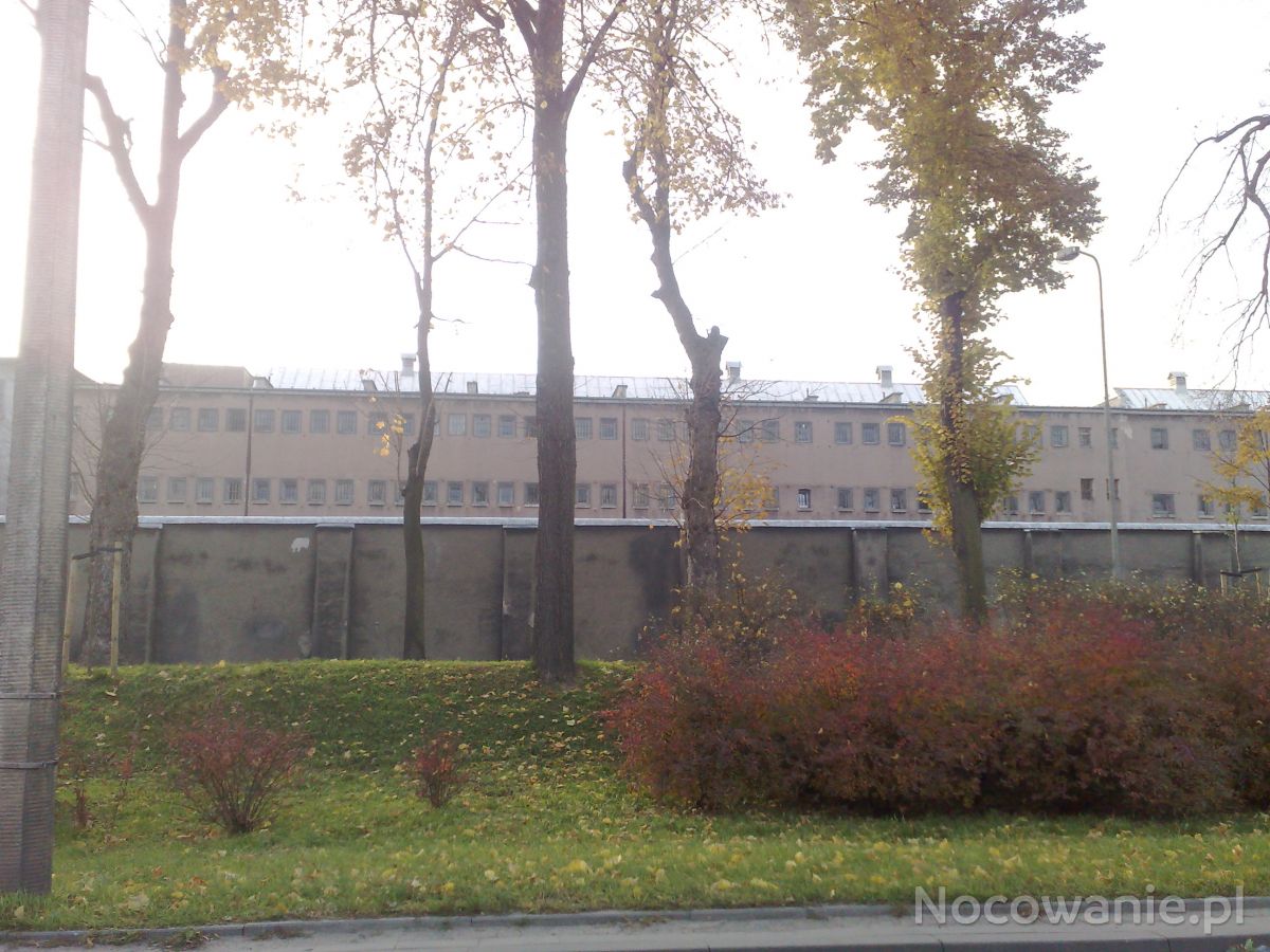 planty-a-na-drugim-planie-zak-ad-karny-rawicz-zdj-cia