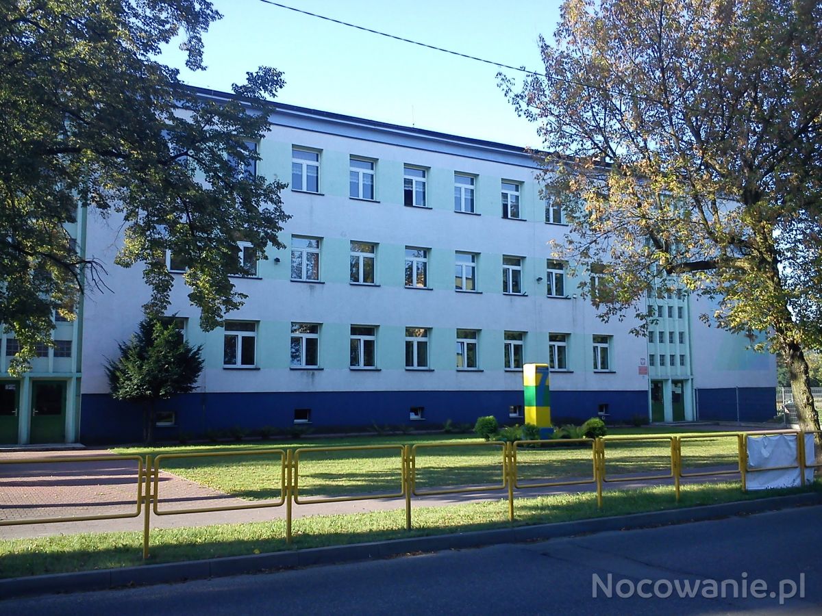Szkola Podstawowa Nr 7 W Elku Czeladź-Piaski. Szkoła Podstawowa nr.7, Czeladź, zdjęcia
