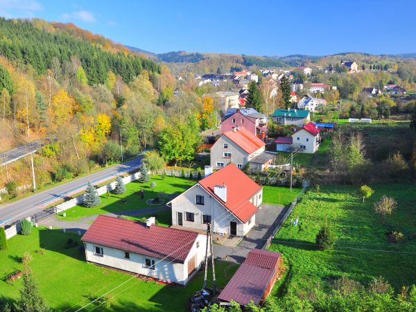 Rodzinne miasteczko Violetty Villas
