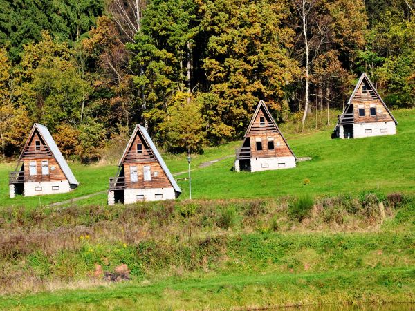 Zalew Radków - piękne miejsce w bajkowym otoczeniu.