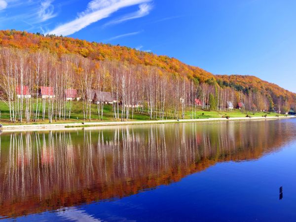 Zalew Radków - piękne miejsce w bajkowym otoczeniu.