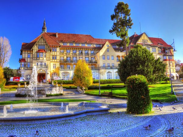 Polecam-byłem tu dwa razy i jeszcze tu wrócę.