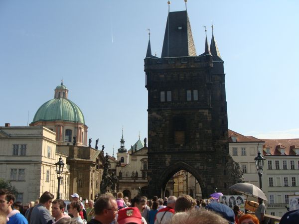PRAGA