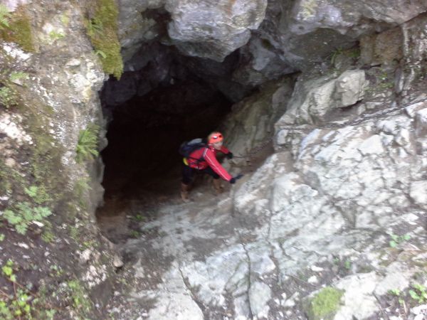 Jaskinia Smocza Jama