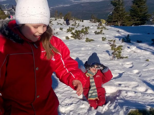 Na Szrenicy śnieg do kolan w lutym 2017r.