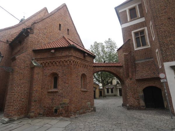 Kluskowa Brama Ostrów Tumski we Wrocławiu.