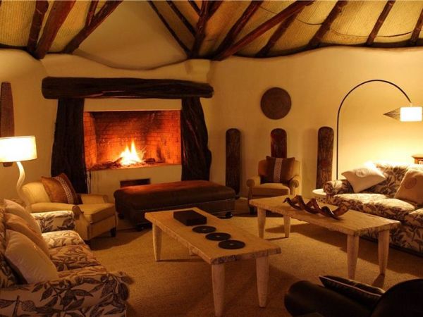 ekologiczne, domki z drewna, kamienia i gliny.Proste ale jak piekne.