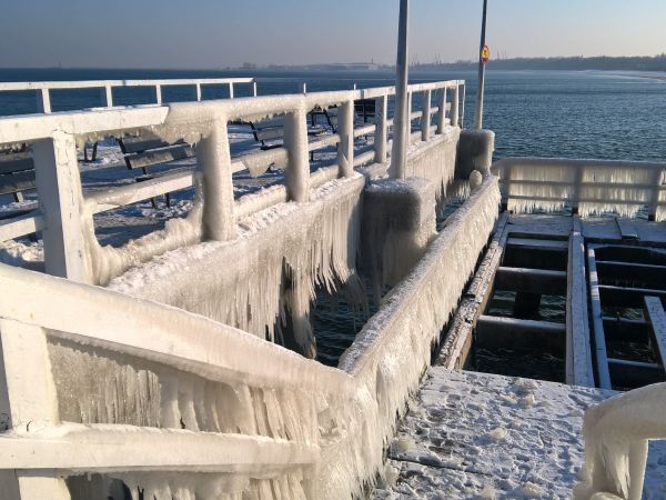 Gdańsk -molo w zimowej szacie
