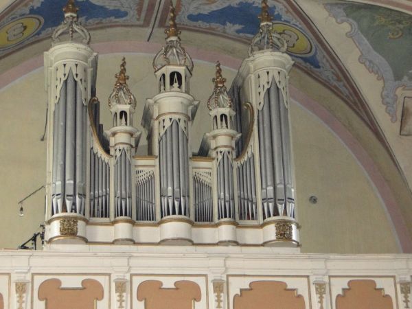 waśniów-kościelne organy