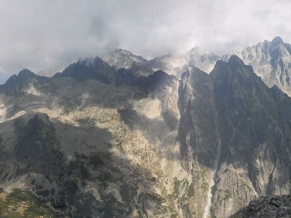 Panorama ze Sławkowskiego Szczytu.