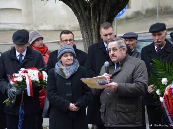 Poznajemy historie i obyczaje mieszkańców wsi Huszczka Duża