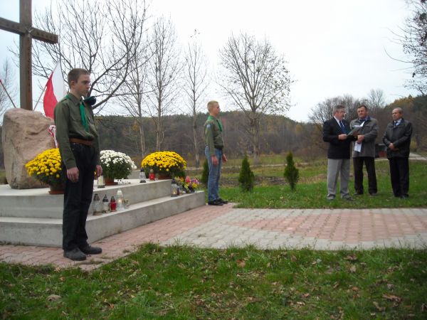 Poznajemy historie i obyczaje mieszkańców wsi Huszczka Duża