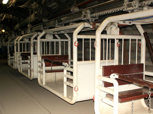 Kopalnia Guido-poziom 320 m-kolejka podwieszana