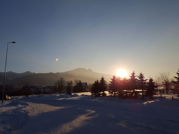 Zachód słońca w pobliżu Willi Slavita