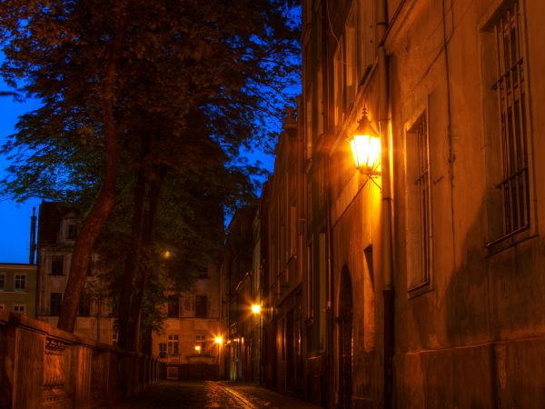 Leszno w nocnej szacie