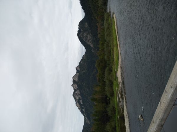 Widok z Trzech Koron,kładki na Słowację.