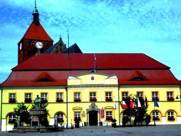 Darłowo i Darłówek; samodzielne zwiedzanie miast