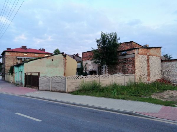 Miasteczko w  drodze do Częstochowy ...