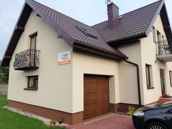 Pokoje nad  Stawem - NOCLEG  w  Żarkach