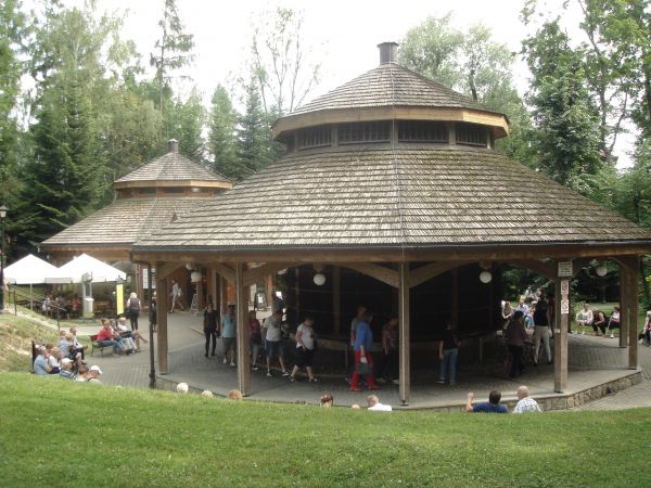 Fotografie z Rabki Zdrój -  miasto, Park Zdrojowy, kościół, Muzeum Orkana