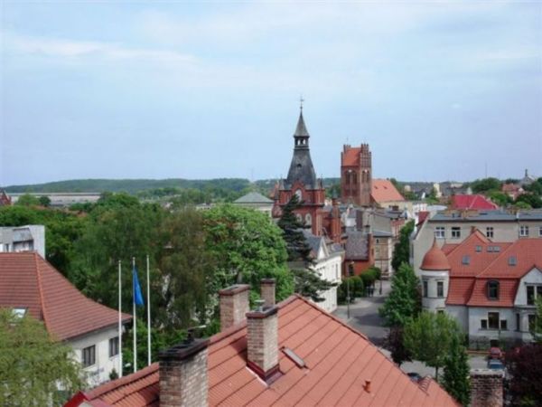 Nad dachami Lęborka.